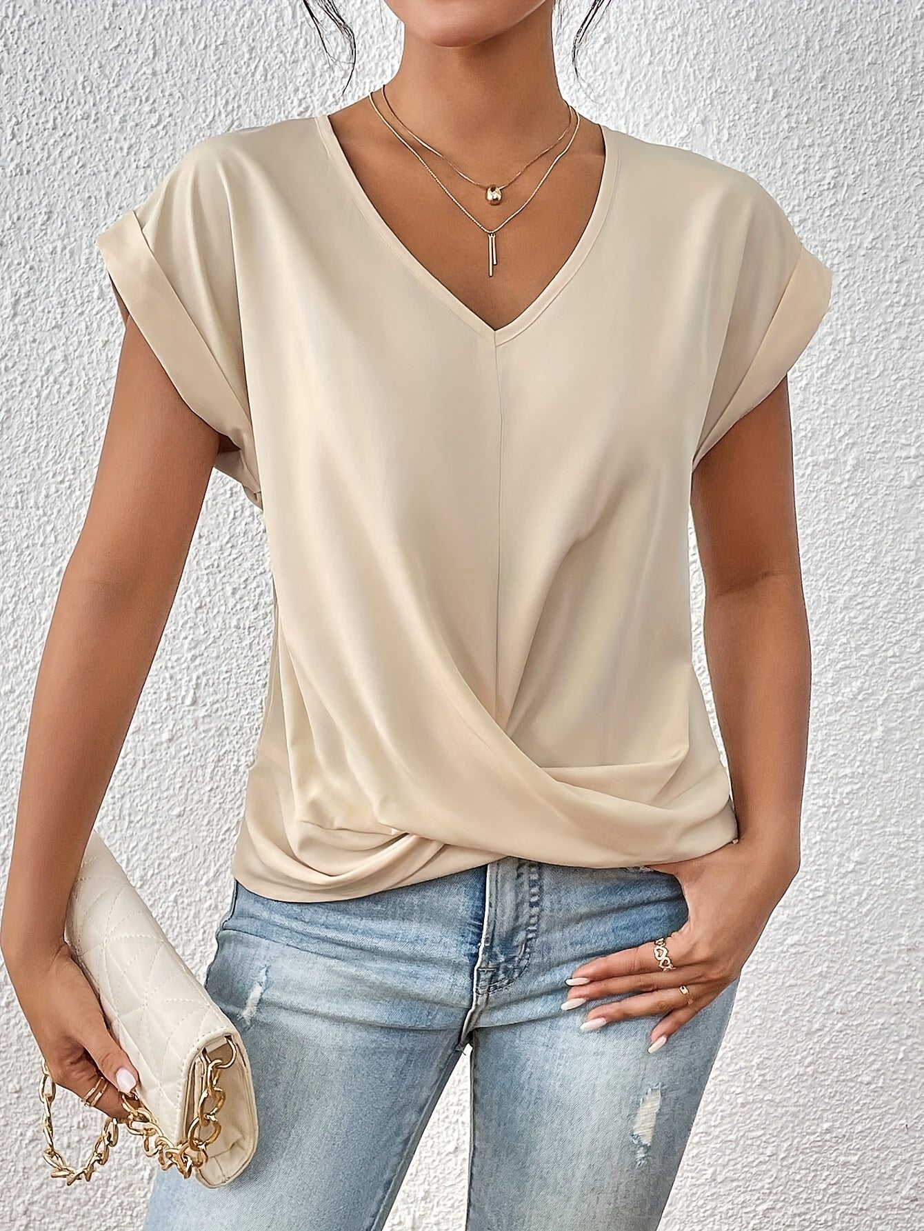 Nora - T-shirt Casual con Scollo a V